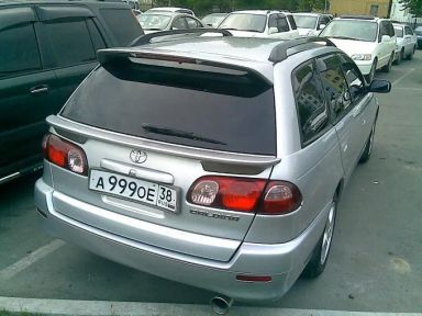 Toyota Caldina 2001   |   10.06.2008.