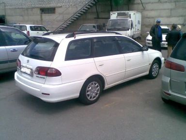 Toyota Caldina, 2000