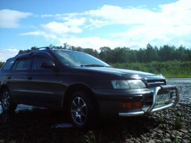 Toyota Caldina, 1996