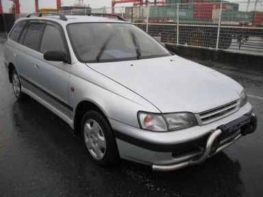 Toyota Caldina 1995   |   20.01.2005.