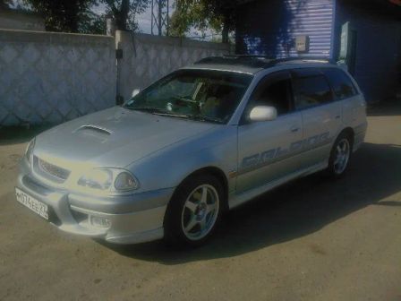 Toyota Caldina 1997 - отзыв владельца