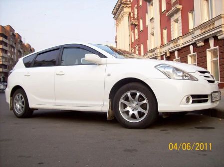 Toyota Caldina 2007 - отзыв владельца