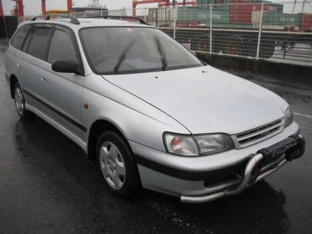 Toyota Caldina 1995 -  