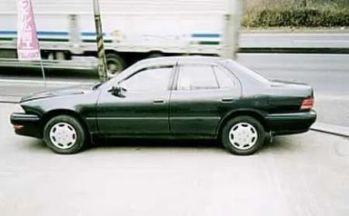Toyota Camry 1993   |   18.12.2001.