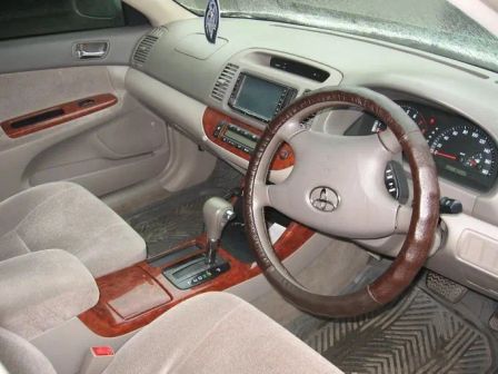 Toyota Camry 2003 -  