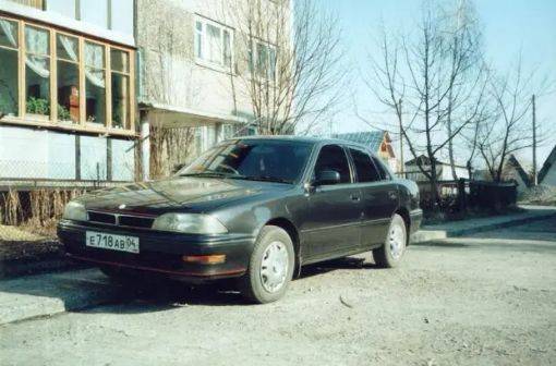 Toyota Camry 1991 -  