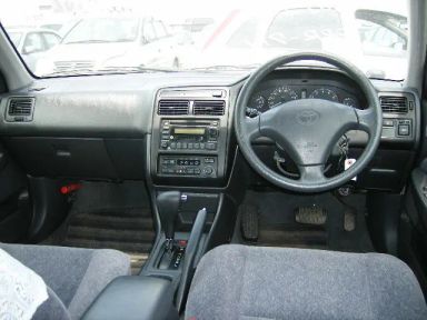 Toyota Carina, 2001
