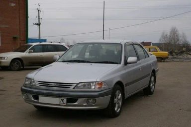 Toyota Carina 1997   |   03.05.2007.
