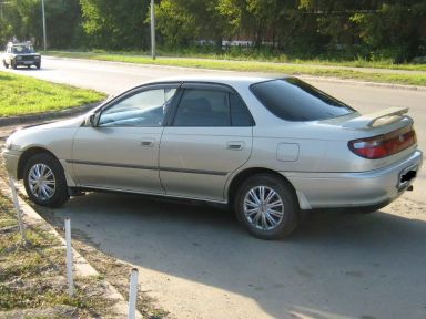 Toyota Carina 1994   |   22.08.2010.