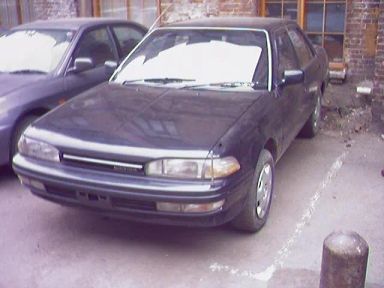 Toyota Carina, 1988