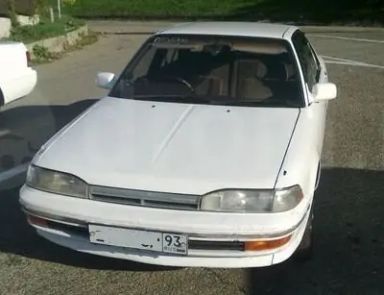 Toyota Carina, 1990