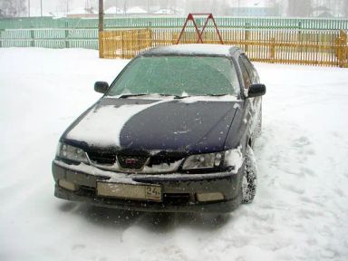 Toyota Carina, 2000
