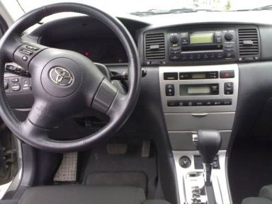 Toyota Corolla, 2005