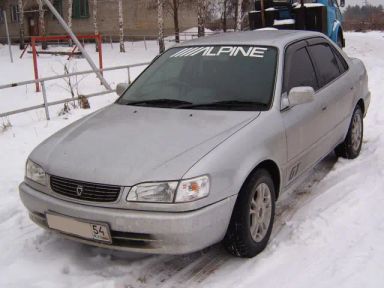Toyota Corolla 1998   |   12.11.2005.