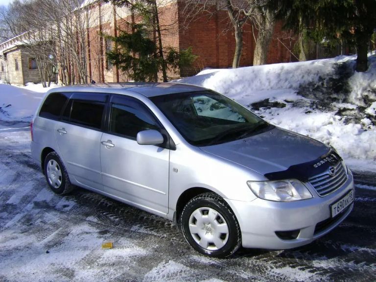 Toyota Corolla Fielder 2005