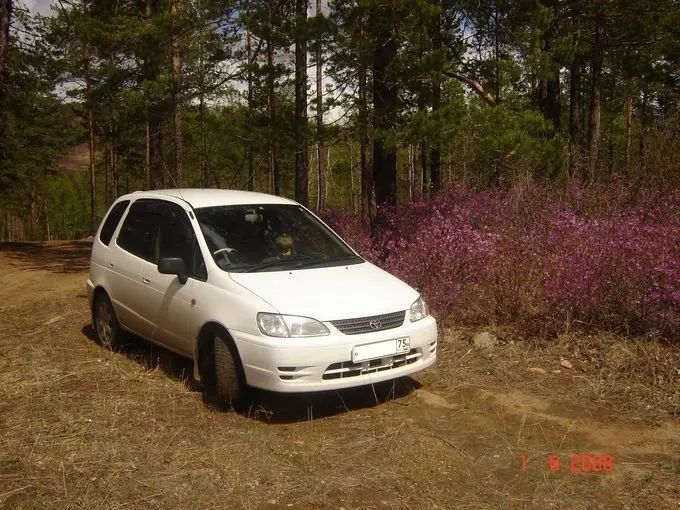 Toyota Corolla Spacio 2008