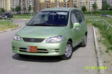Toyota Corolla Spacio, 1999