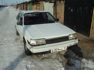 Toyota Corona, 1986