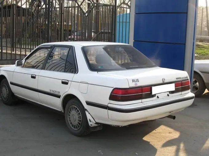 Toyota corona 1989. Тойота корона 1989г. Toyota Corona 89 года. Toyota Corona 1989 белая.