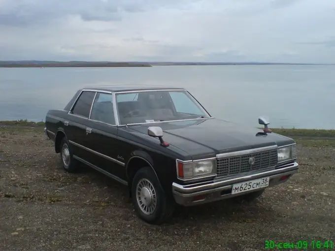 Toyota Crown Majesta (S180)