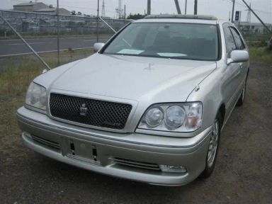 Toyota Crown, 2003