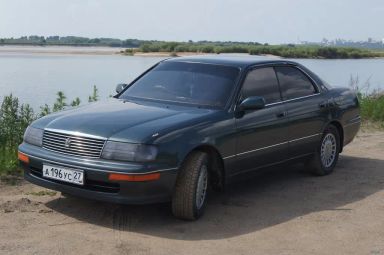 Toyota Crown, 1992