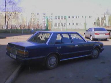 Toyota Crown, 1986