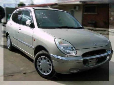 Toyota Duet 1999 -  