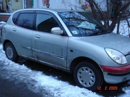 Toyota Duet 2004 -  