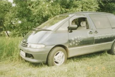 Toyota Estima Lucida, 1995