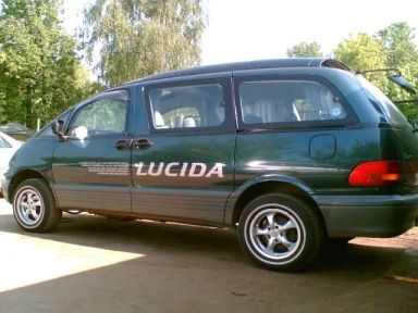 Toyota Estima Lucida, 1993