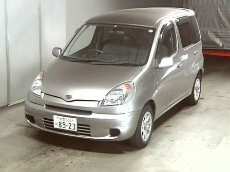 Toyota Funcargo 2001 -  