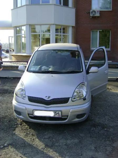 Toyota Funcargo 2003 -  