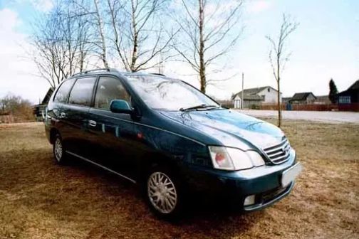 Toyota Gaia 1999 -  