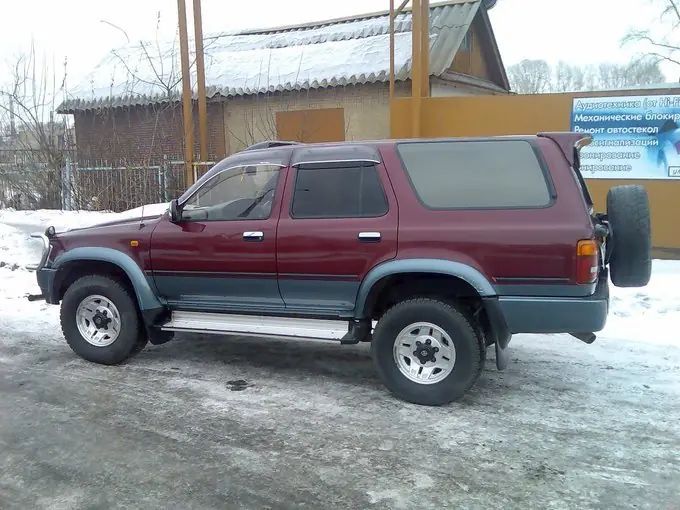 Тойота Hilux Surf 1993