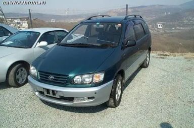 Toyota Ipsum 1997   |   19.06.2006.