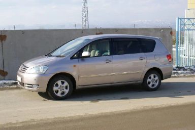 Toyota Ipsum 2001   |   26.01.2011.