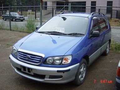 Toyota Ipsum, 1996