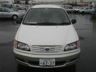 Toyota Ipsum, 1998