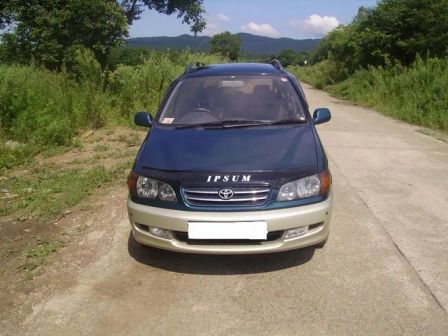 Toyota Ipsum 1999 -  