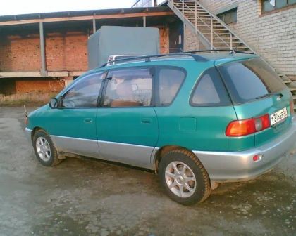 Toyota Ipsum 1996 -  