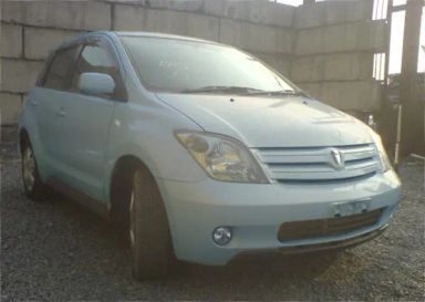 Toyota ist, 2005