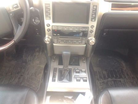 Toyota Land Cruiser Cygnus 2004 -  