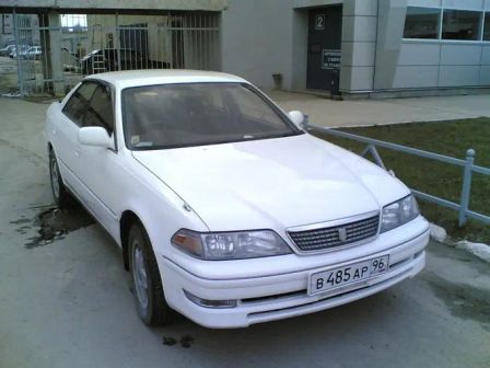 Toyota Mark II 2000 -  