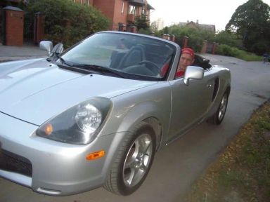 Toyota MR2, 2001