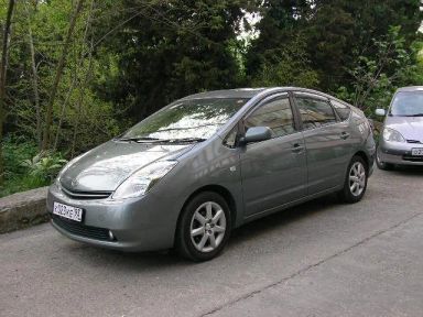 Toyota Prius, 2004