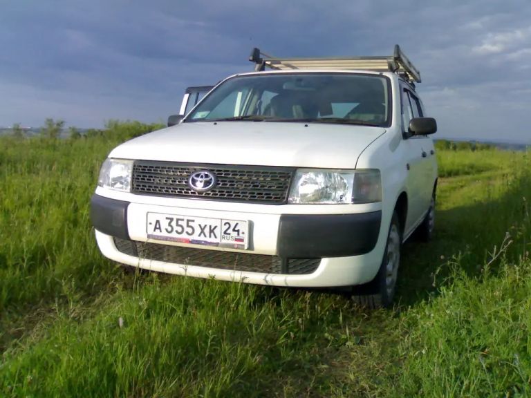 Клиренс пробокс. Тойота Пробокс 2003. Противотуманные фары Пробокс. Toyota Probox тюнинг. Пробокс тюнинг фото.