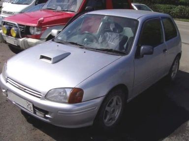 Toyota Starlet, 1998