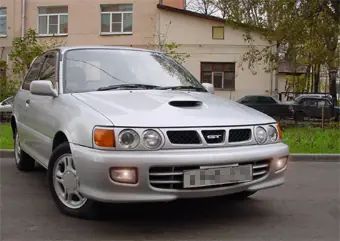 Toyota Starlet 1995 - отзыв владельца