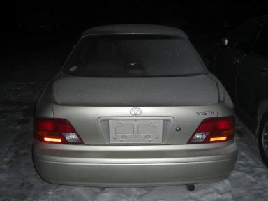 Toyota Vista, 1998